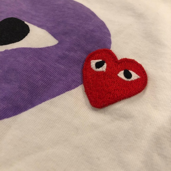 Comme des Garçons Play Tee - Lavender & Red Hearts - Picture 3 of 5